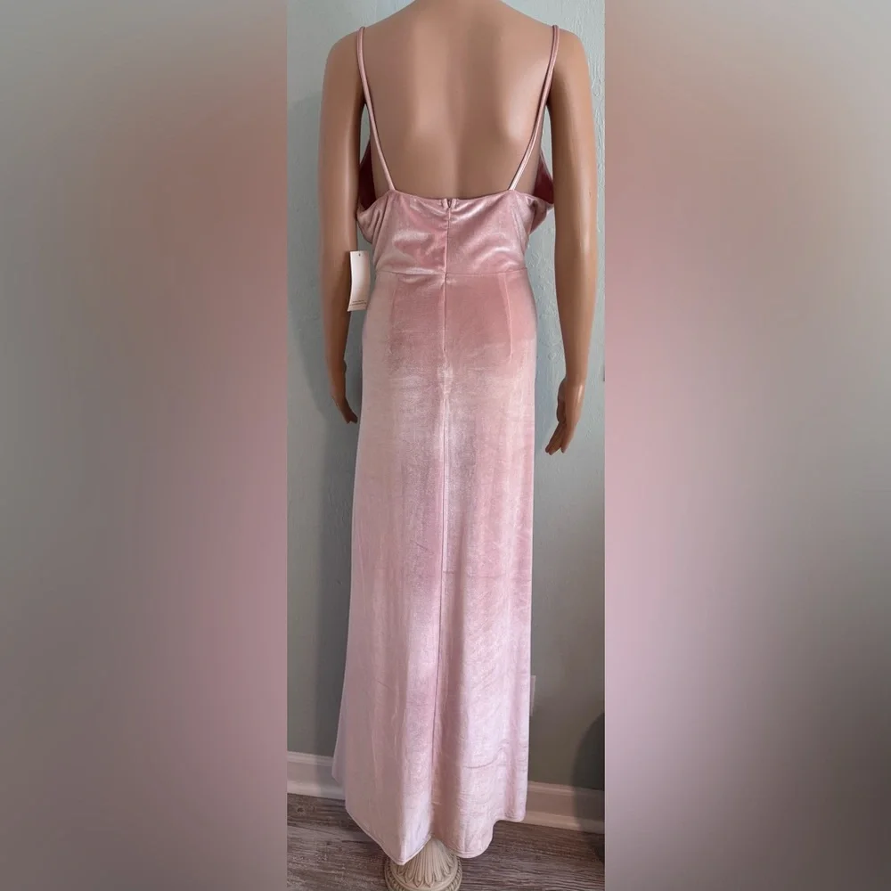 TOBI rose velvet twist front deep plunge maxi dress S NWT - Picture 4 of 12